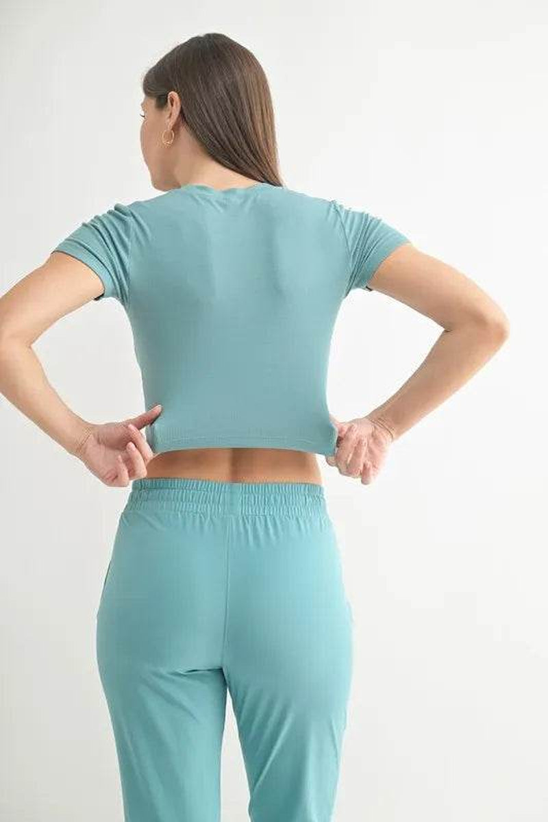 MONO B Essential Micro-Ribbed Cropped Athleisure Tee